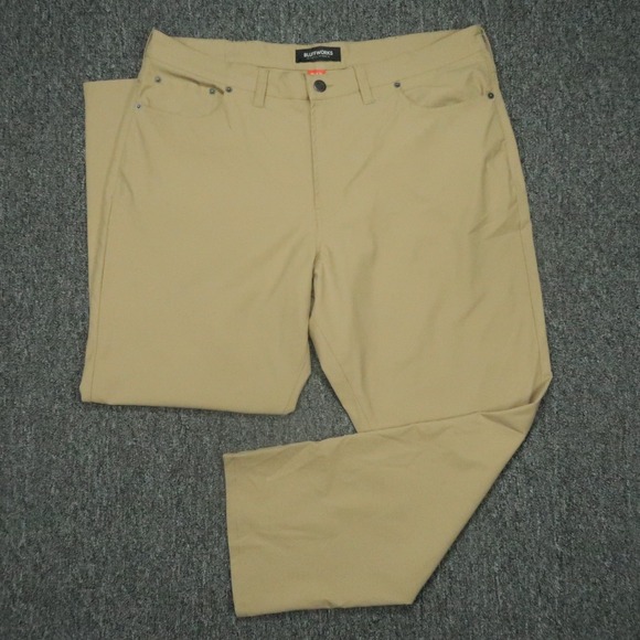 Bluffworks Pants Mens 38x28 Khaki Tan Ascender Regular Fit Chino Straight Travel - Picture 1 of 12